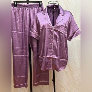 347 - Zenana Outfitters Lavender Satin Pajama Set